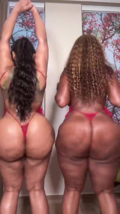 Nobody loves ass, clapping more than me