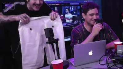 Pantaloncitos CUM?? 🧐🧐🧐