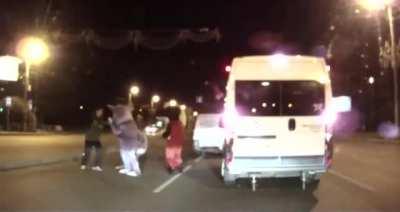 Russian man cuts off coach and gets jumped when he confronts the driver