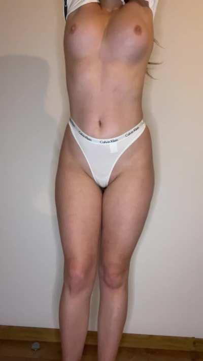 Do older guys love 2001 sluts ?