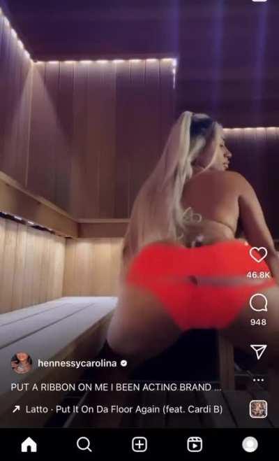 r/HennessyCarolina_NSFW Lounge