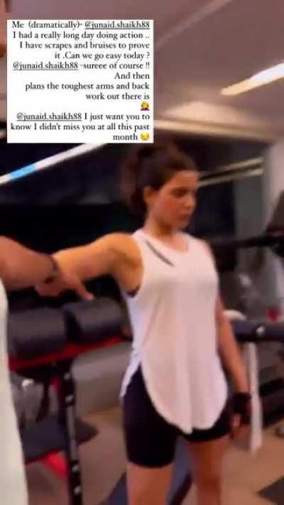 Samantha creamy pits are a delight to watch 👅