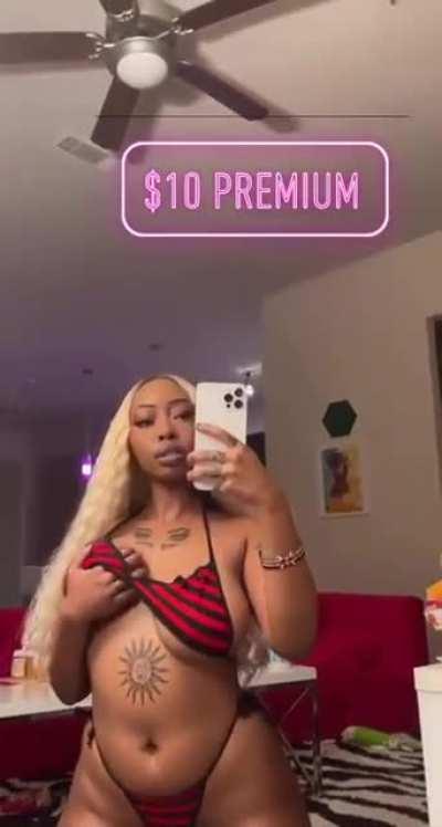 Add me on snap @kaylaphat1 doin premium and meets