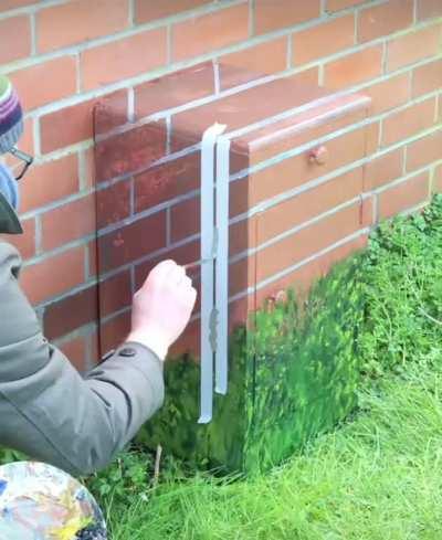 Another trippy box hidden with paint