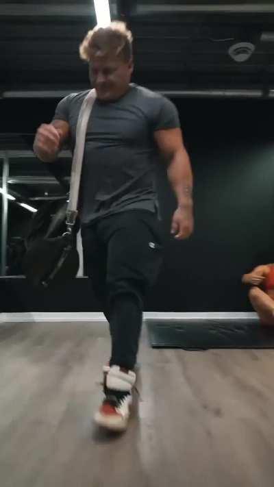 Yo si fuera al gimnasio 