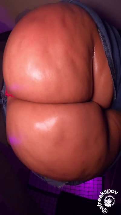 Wifey&rsquo;s Oiled Ass Walking Away In Ripped Jeans