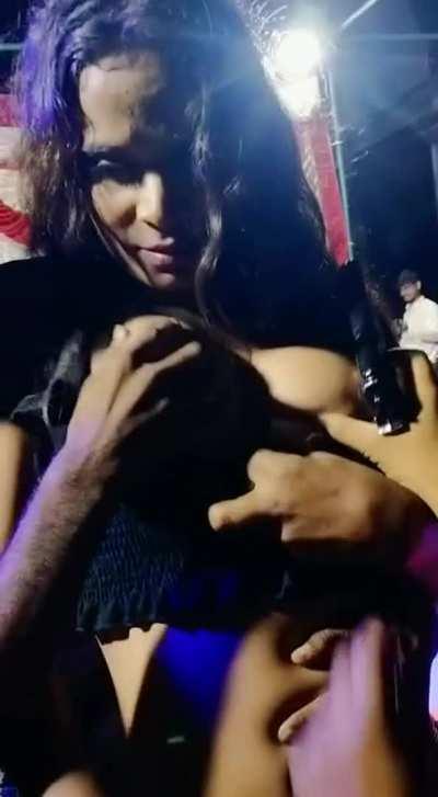 [PDISK LINK] 🔥🔥 YE HMARE U.P KA HI ho skta hai 🥵🥵. TOTAL 4 VIDEOS DOWNLOAD LINK 👉 .after 40 Quick UPvotes .