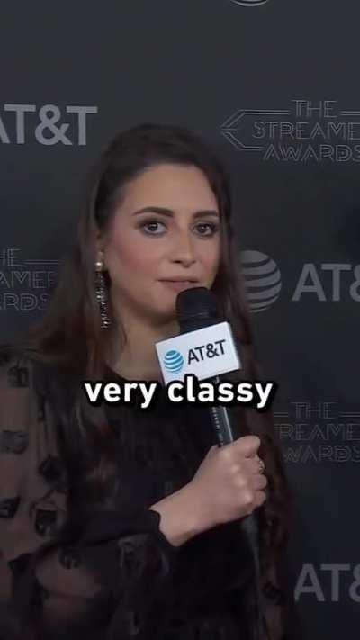 To contain Tourette's syndrome during an interview