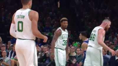 [Highlight] The Embiid-Simmons-Fultz trio showcase their skills against the Boston Celtics on opening night, 2018.