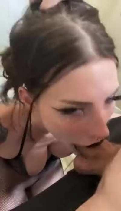 Blowjob Deepthroat NSFW Rough Slapping