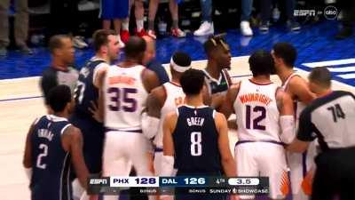 [Highlight] Luka Doncic and Booker go at it