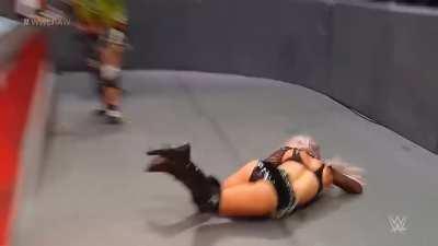 Cassie Lee tossing Liv Morgan