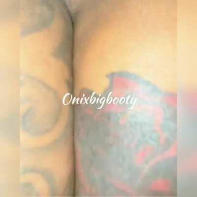 Cakes built for backshots...