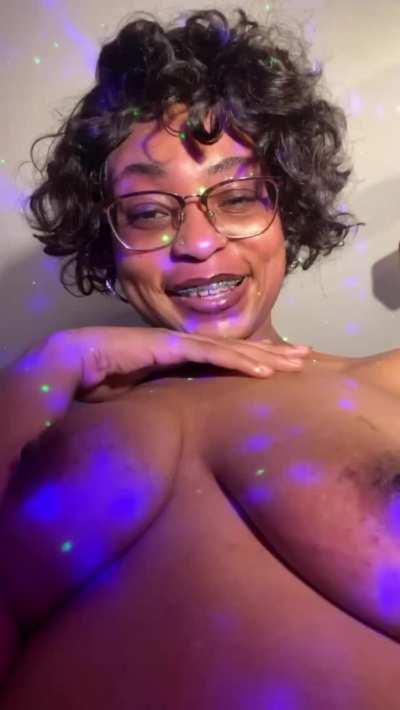 How’s the view daddyy?