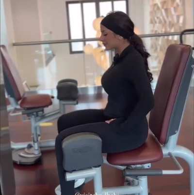 Moroccan Mommy In Tight Black Leggings Working Out ❤️