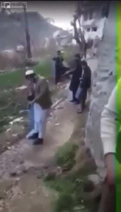 Always Look Down the Barrel When Clearing the Jam