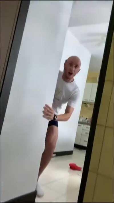 Girls don't drop your soap if you don't want this happen to you 😂