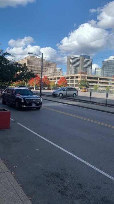 Presidential Caravan en Route to the J.W. Marriott