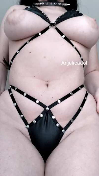 hope you don't mind if also my tummy is bouncing..