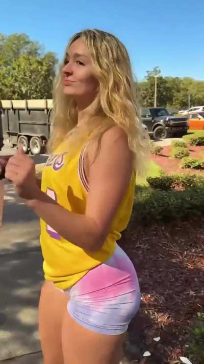 Kirsten (@kirsten2sweet) 