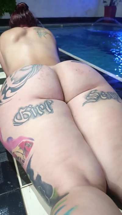 Fart so wet and vibrant