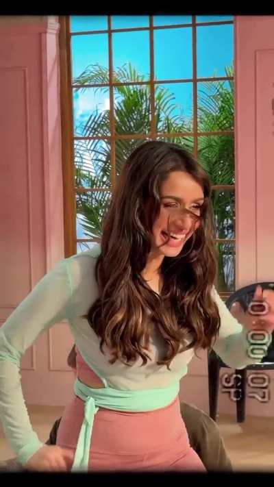 'Plix' photoshoot BTS