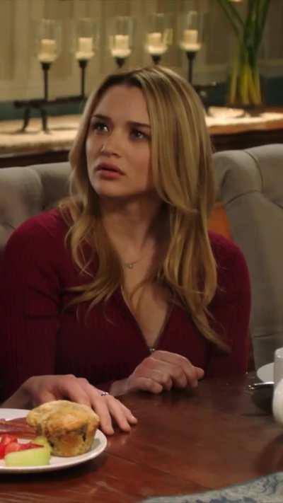 Red Sweater (Life In Pieces S02 E17)