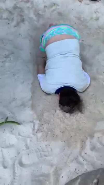 Beach parties and LSD aren’t a good combo