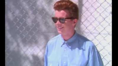 Maze runner will rick roll you