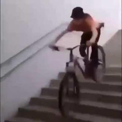 HUEstation - Video #2079