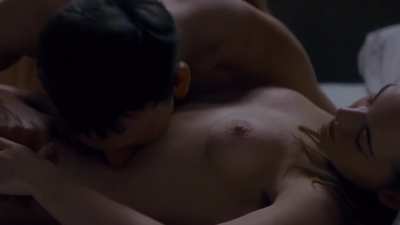 kate Winslet Breastfeeding