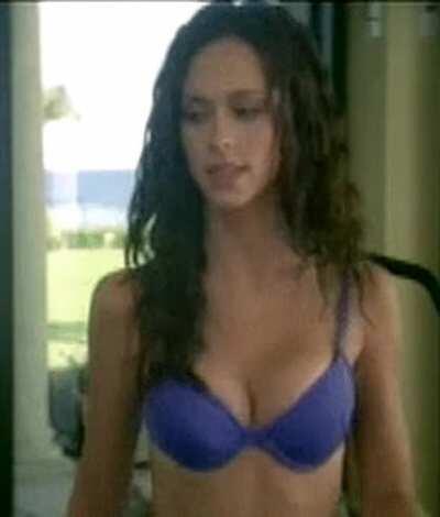 Jennifer Love Hewitt