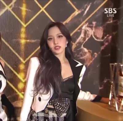 Breathtaking Mina (ft. Tzuyu)