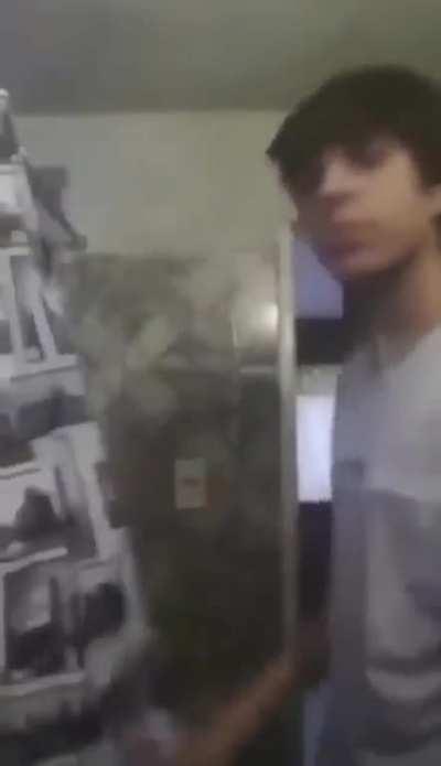 Steve Smith when he gets out playing a shitty shot...