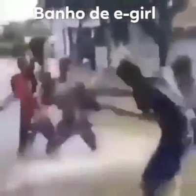 Vamos dar banho clein 😎👌