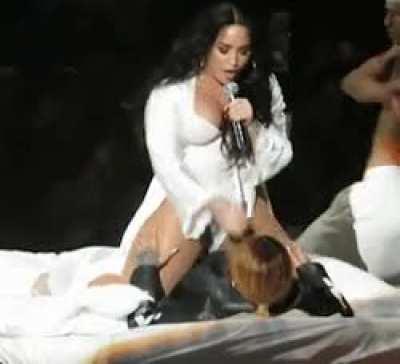 I constantly think of having all of Demi Lovato on top of me while slowly passing my hands through her thicc thighs and enjoying the incredible view.