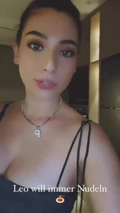 Wie riesig die sind 🥵🍒