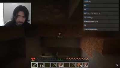 Ricardo Ohara vs Zombie ao som de Linkin park