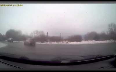 Russia: 2 people get killed by a truck