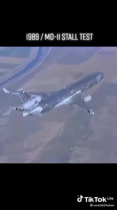 McDonnell Douglas MD-11