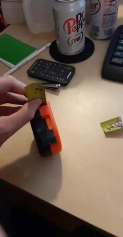 Measuaring tape without the hook