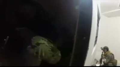 Mexican special forces raid the notorious kingpin Joaquin ‘El Chapó’ Guzmán safe house in Los Mochis, Sinaloa. Jan 8, 2016