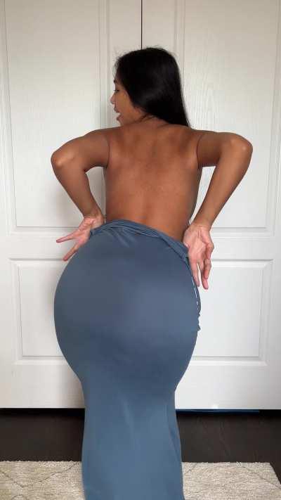 I've got a fuckable body hiding under my dress!