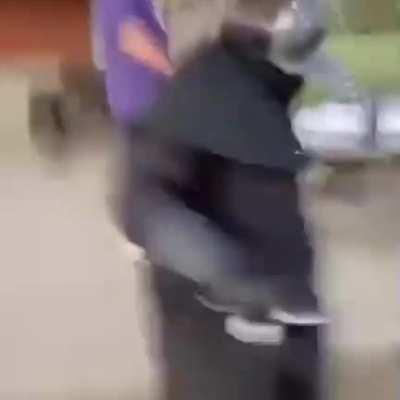 El mr black death se mando alto baile wtf