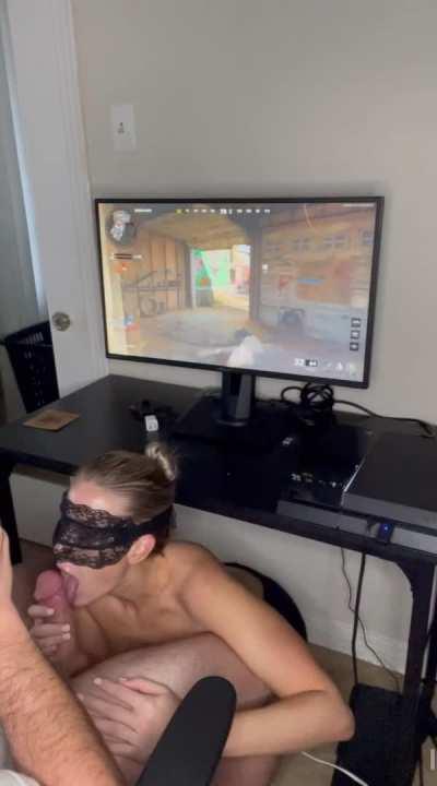 I promise my K/D is usually closer to 2🤣🤤 (OC)