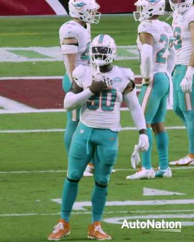 [Mic'd Up] Shaq Lawson: *laughs in Dolphin*