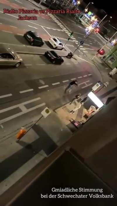 Krisenherd Schwechat - Pizzeria Rialto Jackson VS Rialto Pizzeria