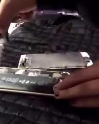 Well...What to do today? Let's just try and slice a battery open!