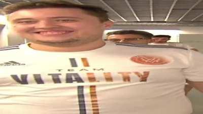 You know i had to do it to 'em