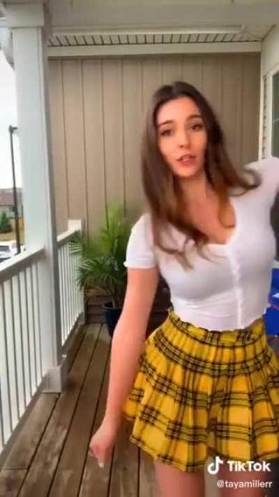 Tayamillerr > charli